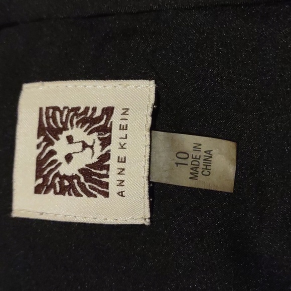 Anne Klein Women's Black Sleevless Lace Cocktail Dress - Picture 4 of 10